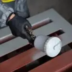 Termoprotecția structurilor metalice: de ce este importantă și cum se realizează corect